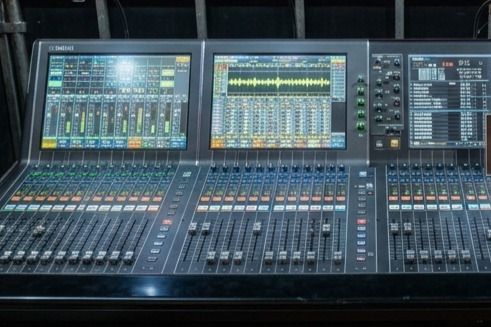 Light, Screen & Sound